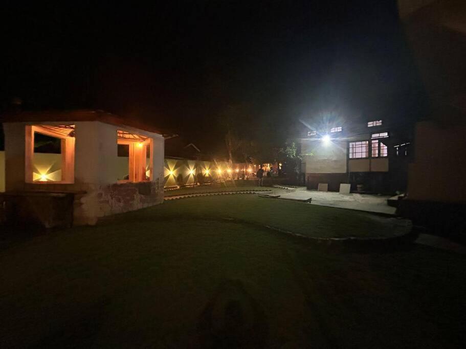 Heritage House Σιλόνγκ Εξωτερικό φωτογραφία